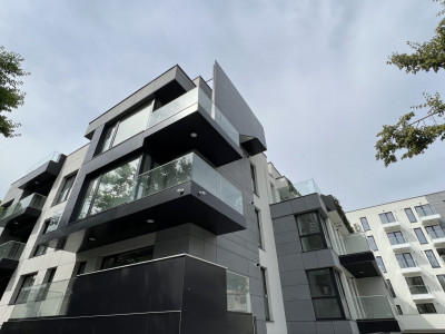 Unirii, apartament cu terasa spre Est